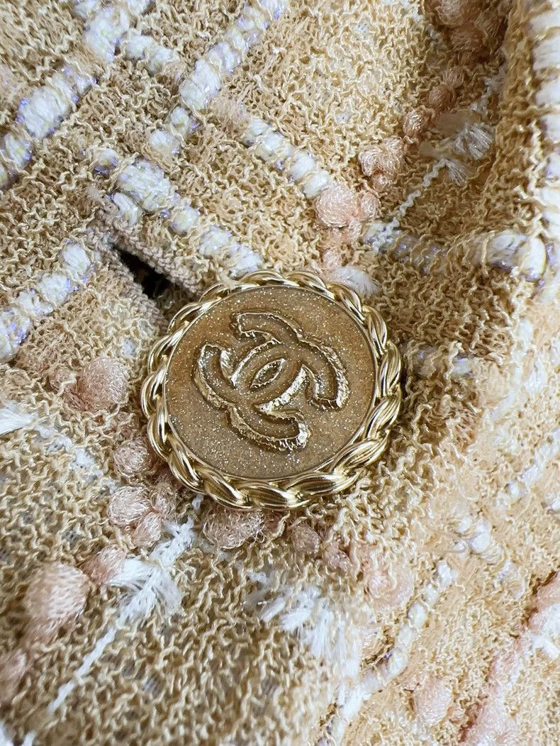 Chanel Chanel 19S Beach Series Gold Plaid Suit Size XS / US 0-2 / IT 36-38 - 6 Thumbnail