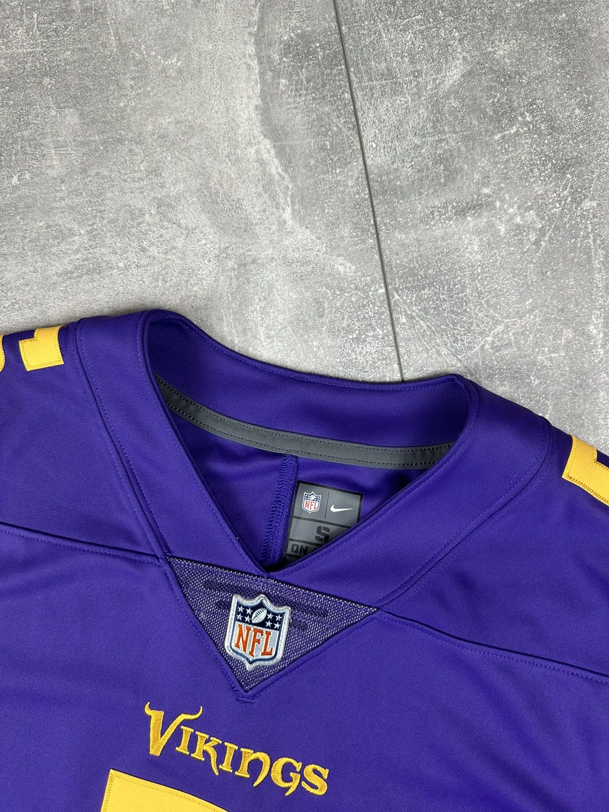 Nike Nike NFL Minnesota Vikings Bridgewater #5 Jersey Size US S / EU 44-46 / 1 - 10 Thumbnail