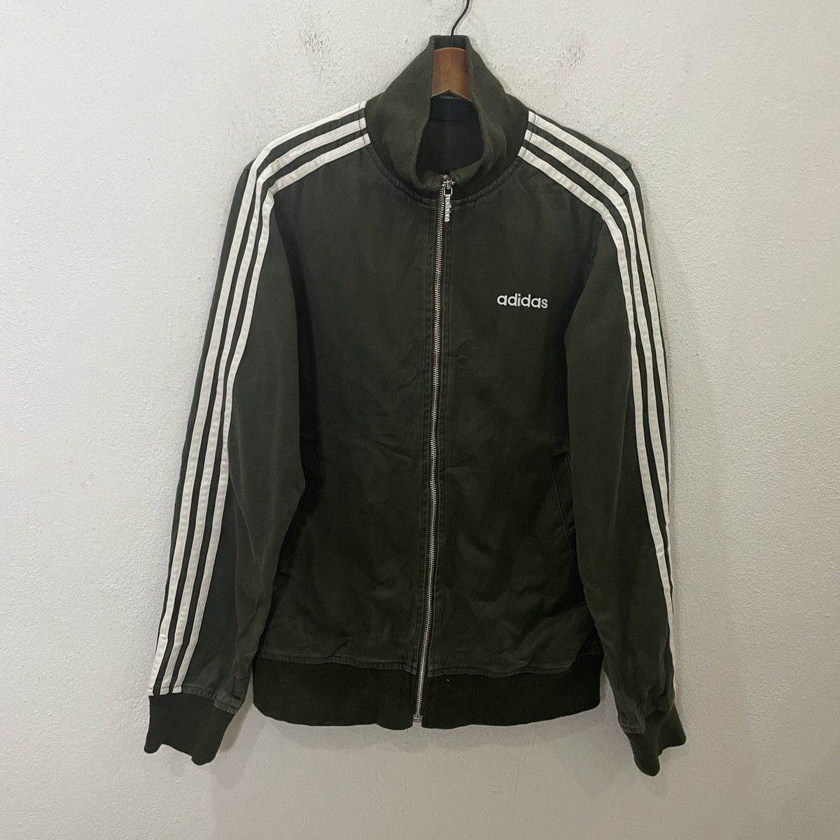 Adidas Vintage Y2k Adidas Embroidery Logo Jacket Size US M / EU 48-50 / 2 - 1 Thumbnail
