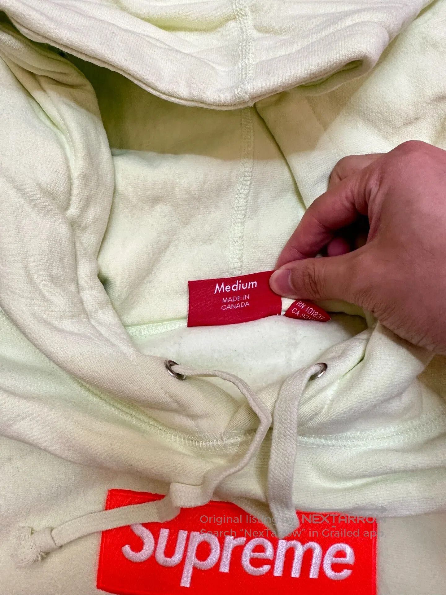 Supreme supreme box logo hoodie size M cream color. Size US M / EU 48-50 / 2 - 3 Thumbnail