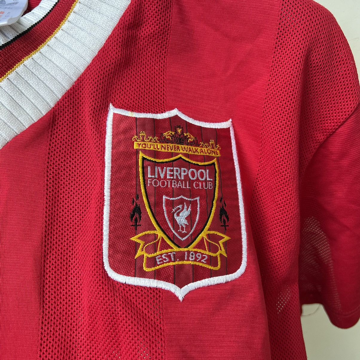Adidas × Vintage Liverpool Home Football Shirt 1995-1996 soccer jersey Size US M / EU 48-50 / 2 - 4 Thumbnail