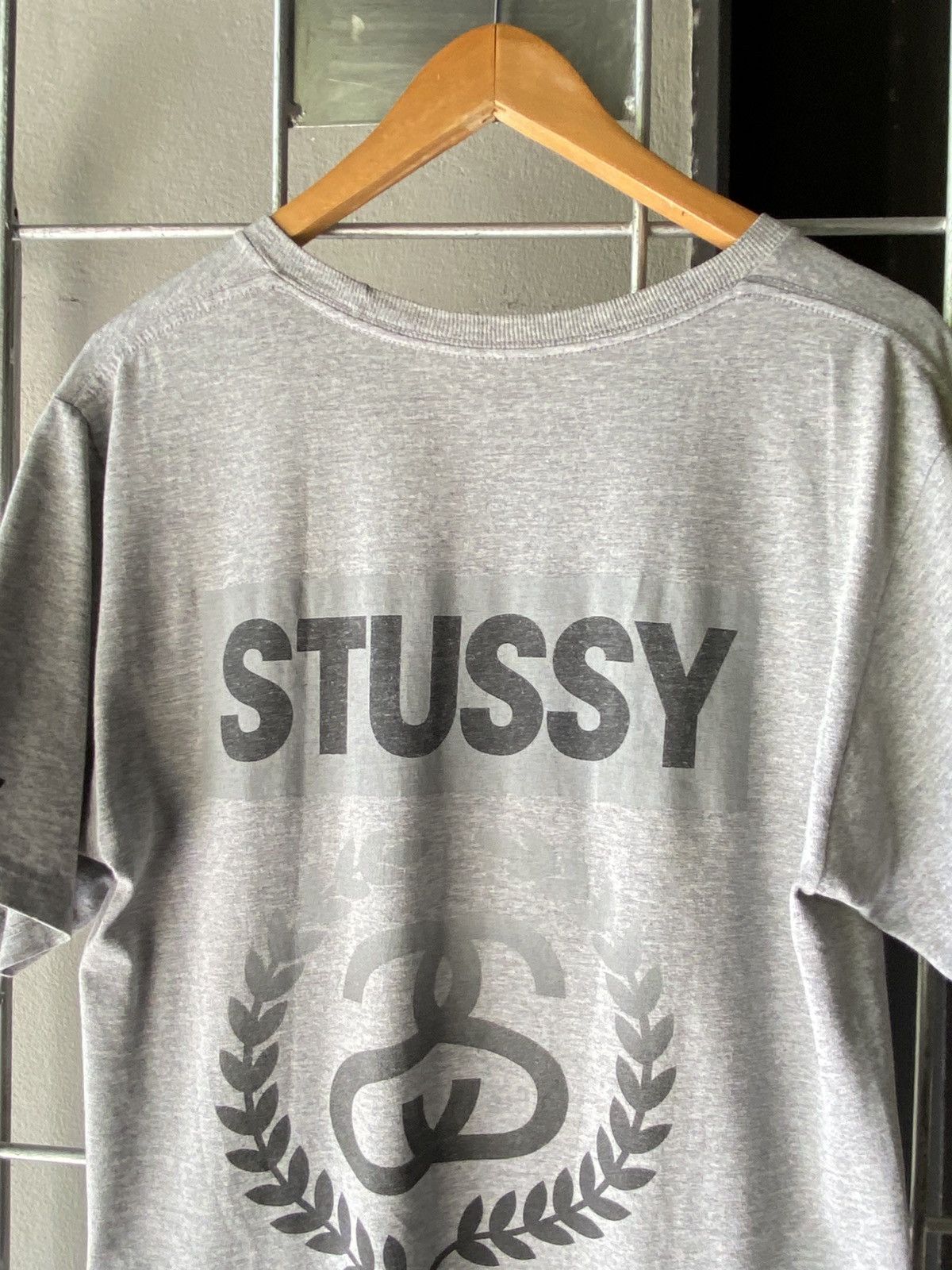 Stussy Stussy Gray Crew Neck Short Sleeve T-Shirt Size US L / EU 52-54 / 3 - 6 Thumbnail