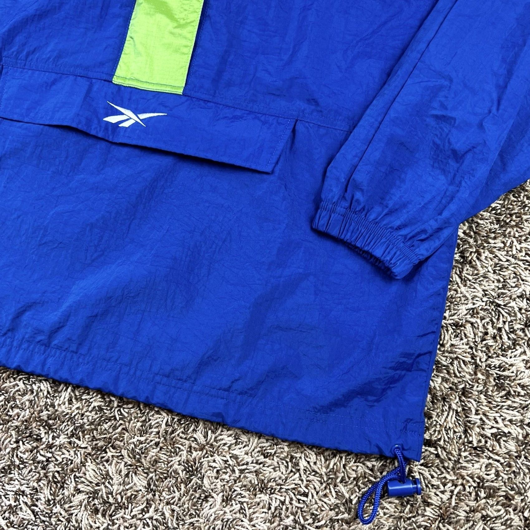 Reebok VINTAGE Reebok Embroidered Hoodie Track Jacket Windbreaker Jacket Mens M Blue 90s Vintage Windbreaker Lightweight Pockets Hooded Zip Pockets Size US M / EU 48-50 / 2 - 6 Thumbnail