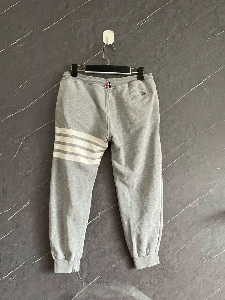 Thom Browne Thom Browne Gray sweatpants Size US 38 / EU 54 - 4 Thumbnail