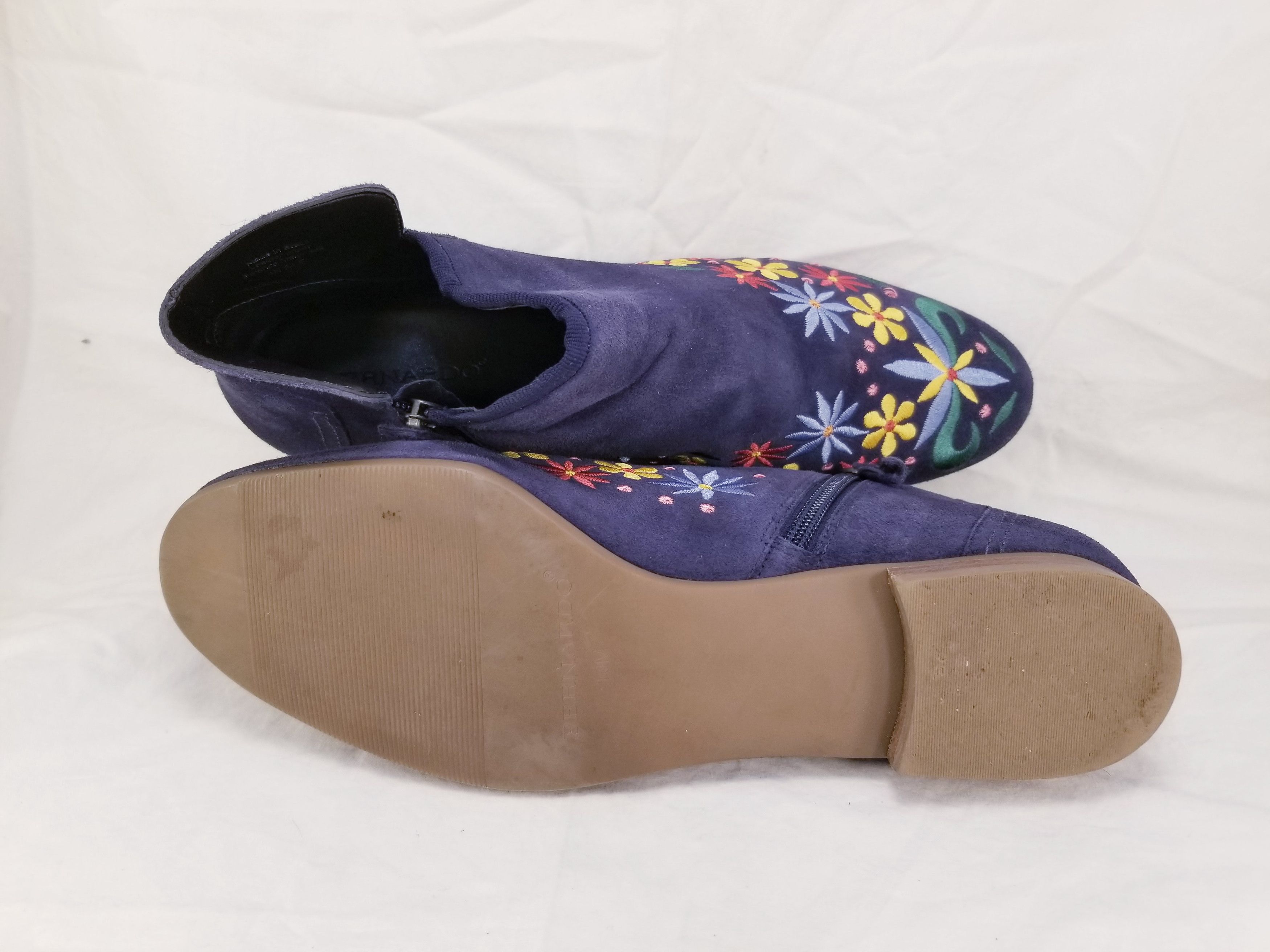 Other BERNARDO FLORAL EMBROIDERY CHELSEA Size US 10 / IT 40 - 9 Thumbnail
