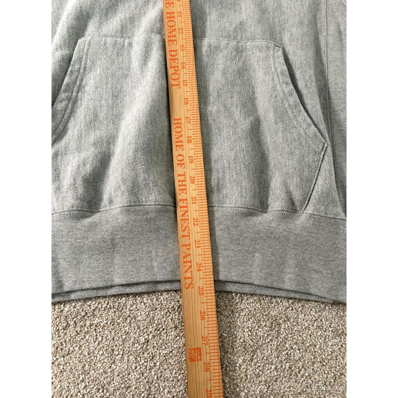 Champion Champion Reverse Weave Hoodie Mens M Gray Graphic Logo Fleece Sweatshirt Size US M / EU 48-50 / 2 - 4 Thumbnail