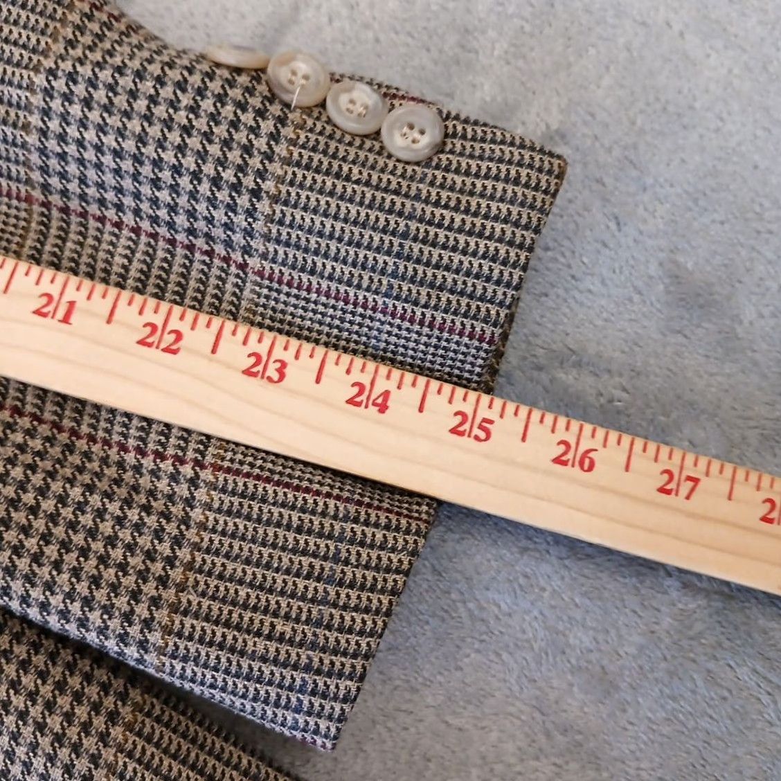 Lands' End Lands' End Blazer Mens 44 Gray Plaid Silk Wool Two Button Single Vent Notch Lapel Size 44R - 3 Thumbnail