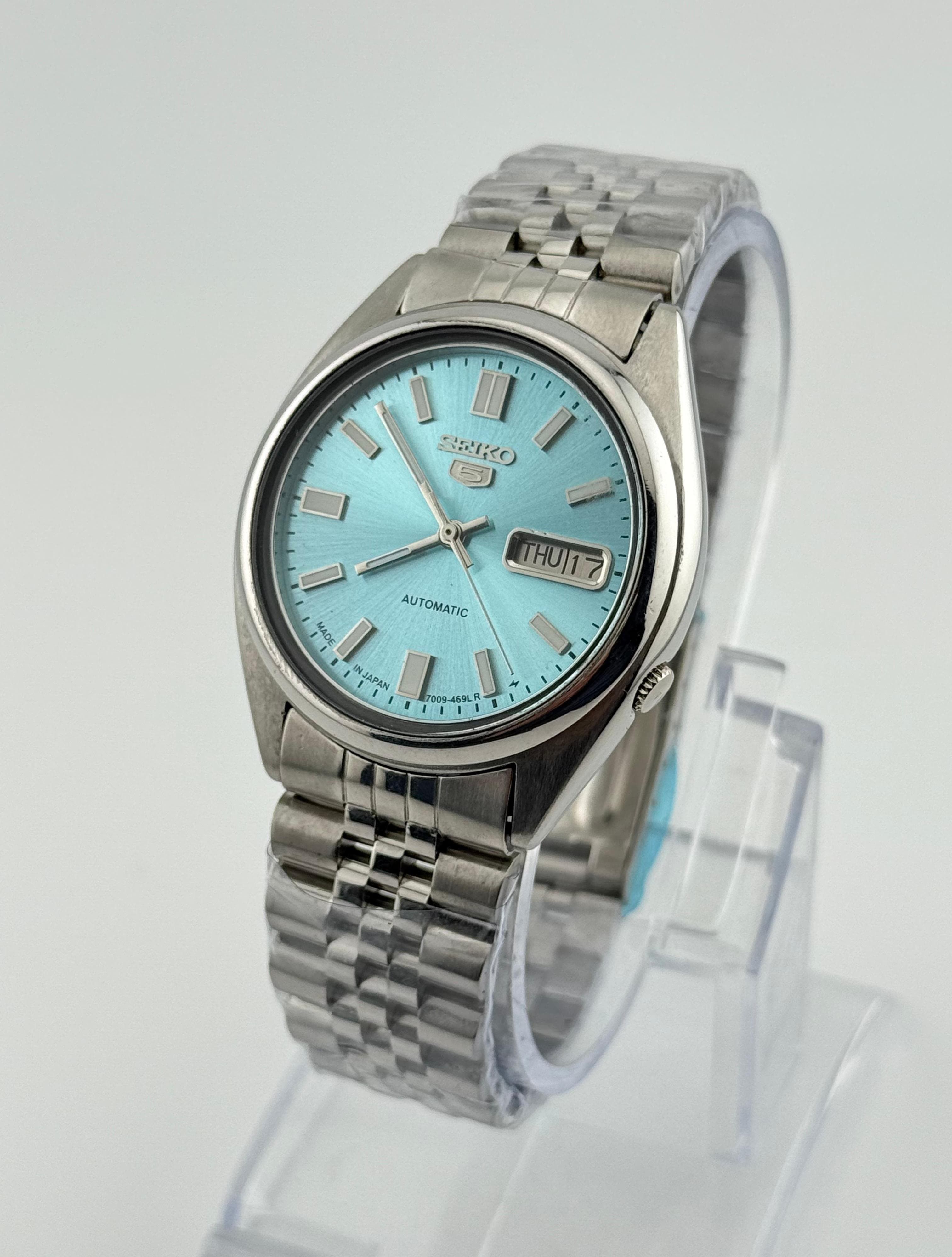 Seiko Classic Men's Seiko 5 Wrist Watch Size 36 - 4 Thumbnail