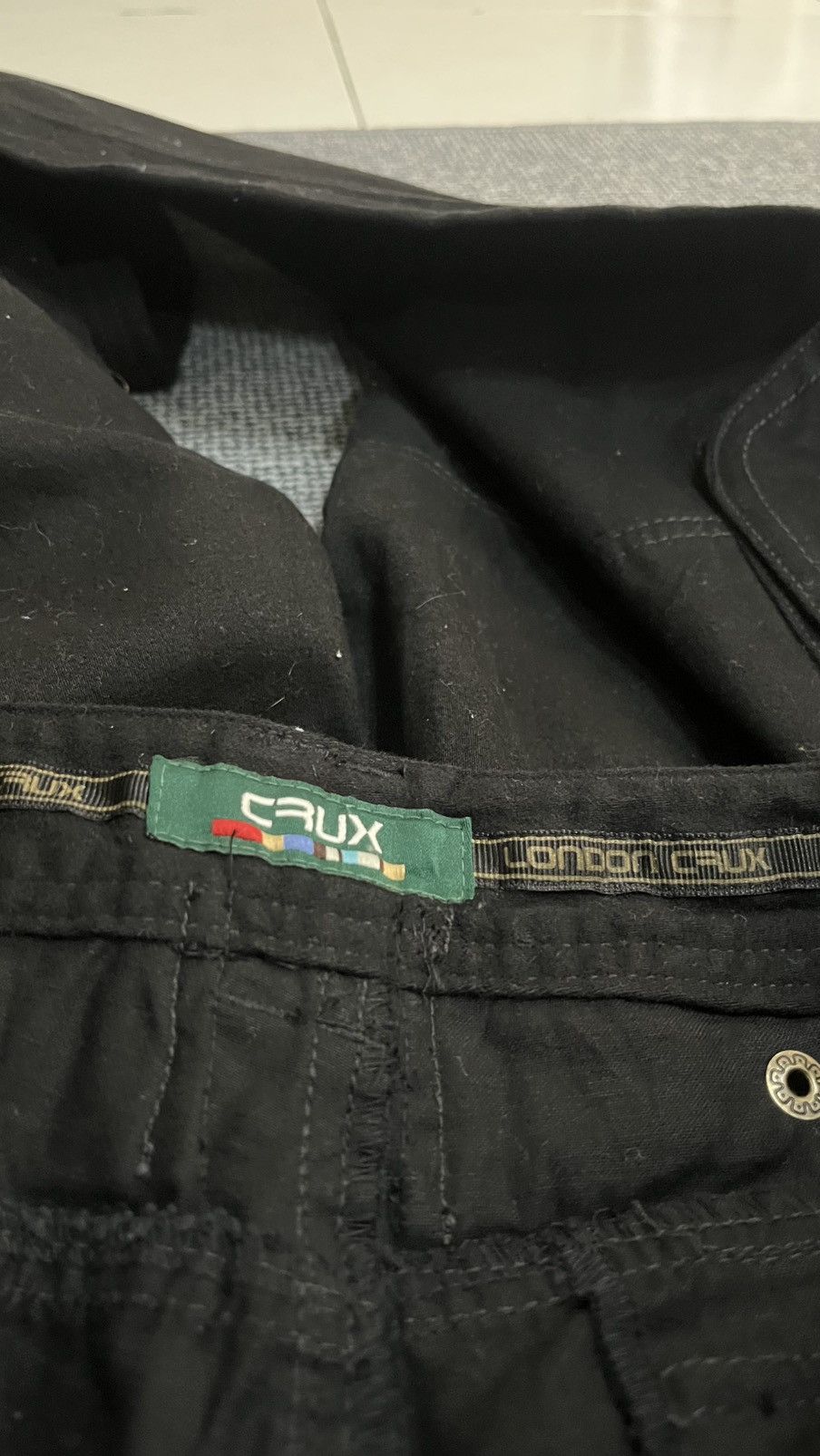 Japanese Brand Vintage Japanese Brand Crux Cargo Black pant size 32 x 30 Size US 32 / EU 48 - 14 Thumbnail