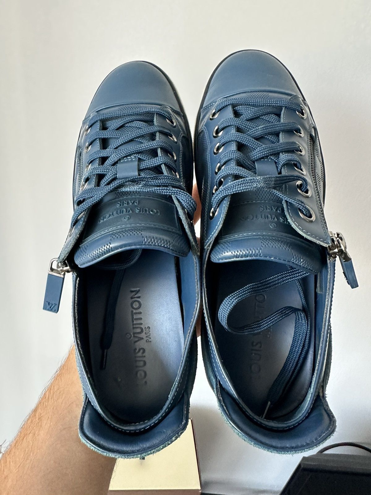 Louis Vuitton Louis Vuitton Damier Aventure Zip-up sneakers blue Size US 7 / EU 40 - 6 Thumbnail
