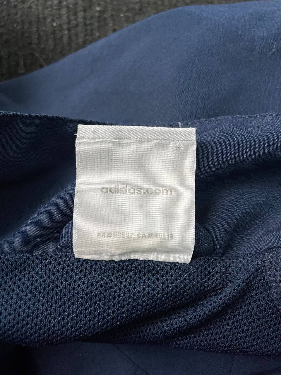 Adidas × Chelsea Soccer Adidas x FC Chelsea Vintage Men’s Full Zip Size US L / EU 52-54 / 3 - 9 Thumbnail