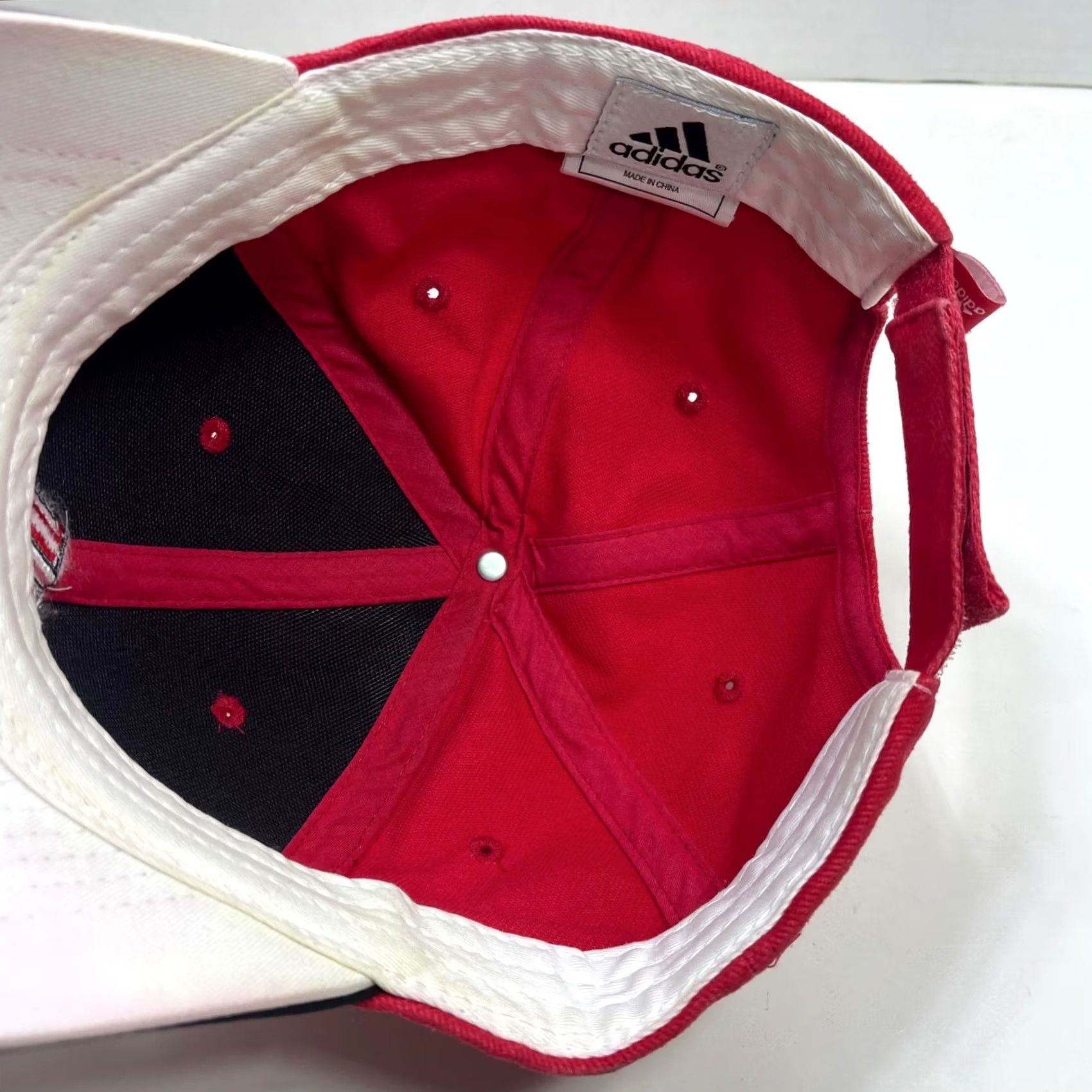 Adidas Adidas Hat Red Adjustable Strapback 3-D Logo Distressed Look Size ONE SIZE - 7 Thumbnail