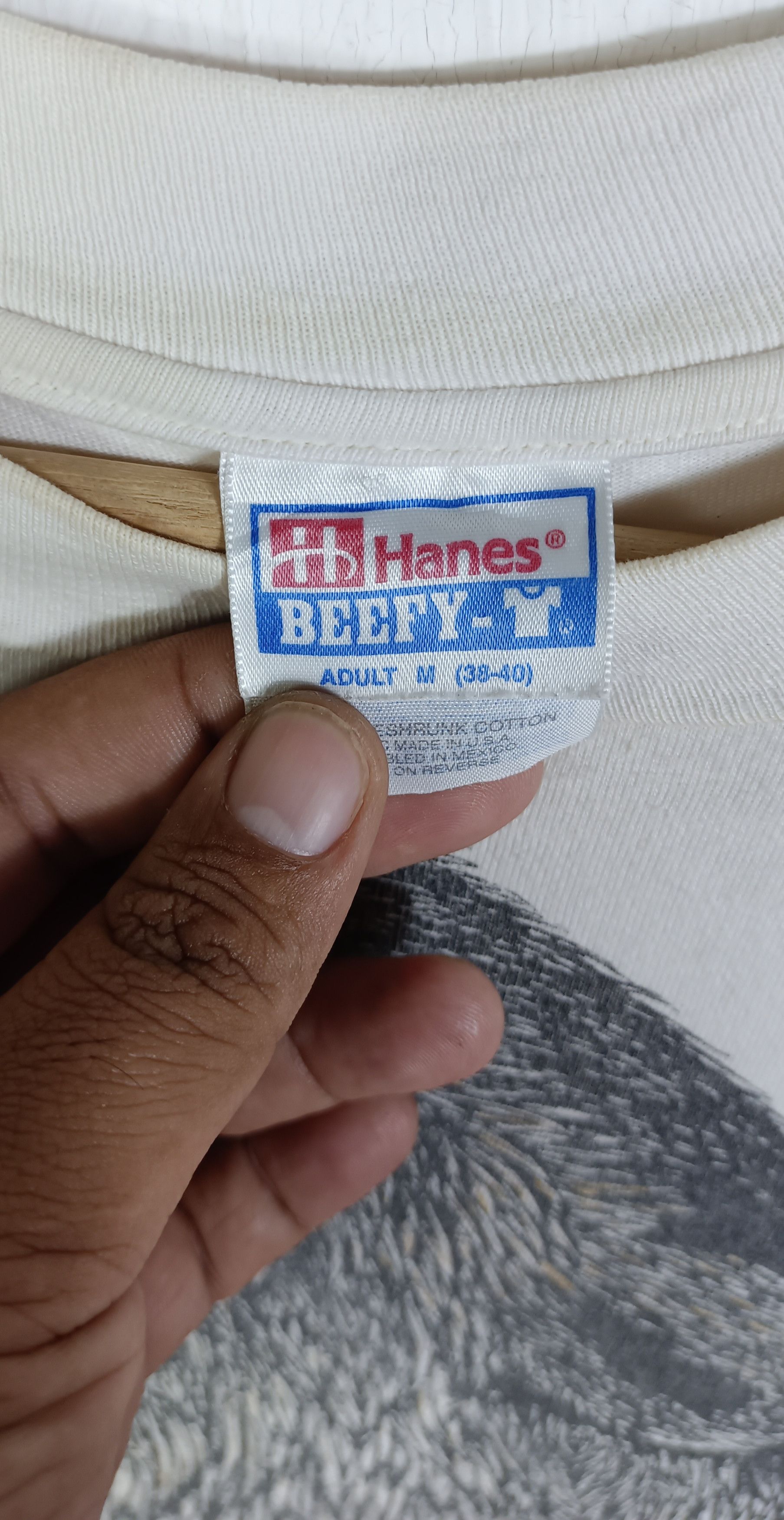 Hanes × Vintage Vintage💥A Hug.. Whellhouse Design Size US M / EU 48-50 / 2 - 11 Thumbnail