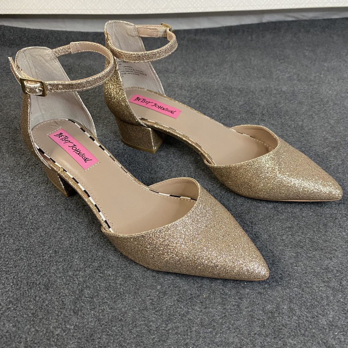 Betsey Johnson Betsey Johnson Heels Womens Gold Glitter Sz 6 Ankle *Flaw Size US 6 / IT 36 - 1 Thumbnail