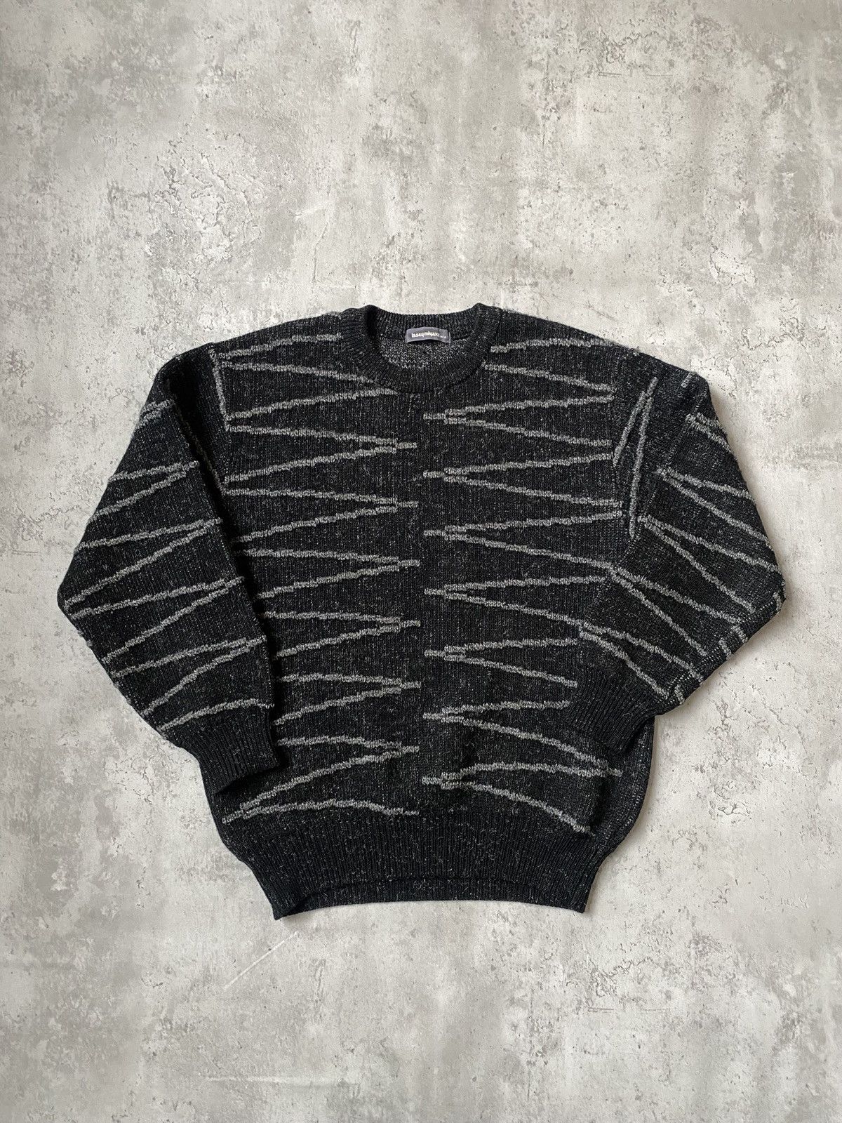 Issey Miyake Issey Miyake Men Archive wool sweater 80s Size US M / EU 48-50 / 2 - 1 Thumbnail