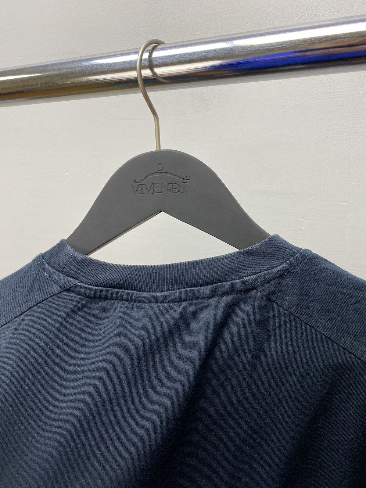 Vintage Vintage 90s Nike Centre Logo T Shirt Size US L / EU 52-54 / 3 - 17 Thumbnail