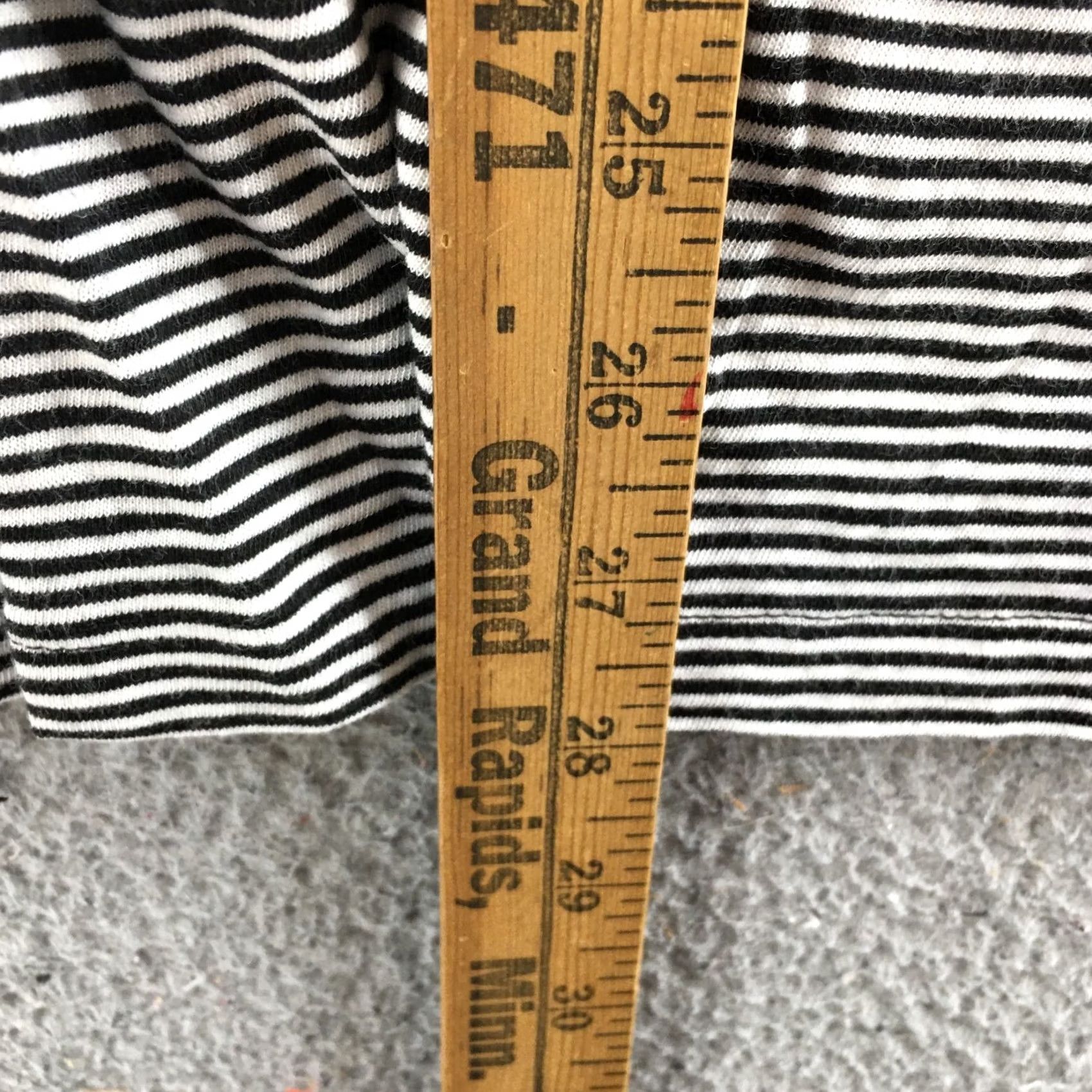 Old Navy Old Navy Womens 2XL Black Striped Long Sleeve T-Shirt Pullover NEW Size XXL / US 16-18 / IT 52-54 - 6 Thumbnail