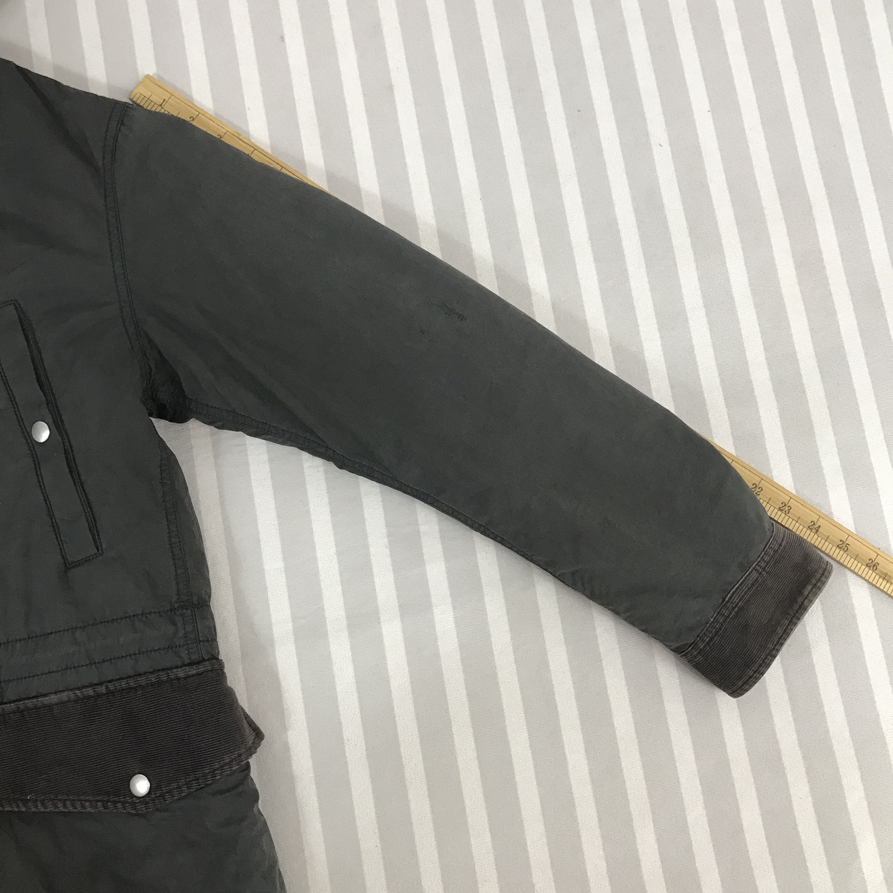 Jun Takahashi × Undercover × Uniqlo Vintage Undercover Jun Takahashi x Uniqlo Fur Jacket Size US L / EU 52-54 / 3 - 6 Thumbnail