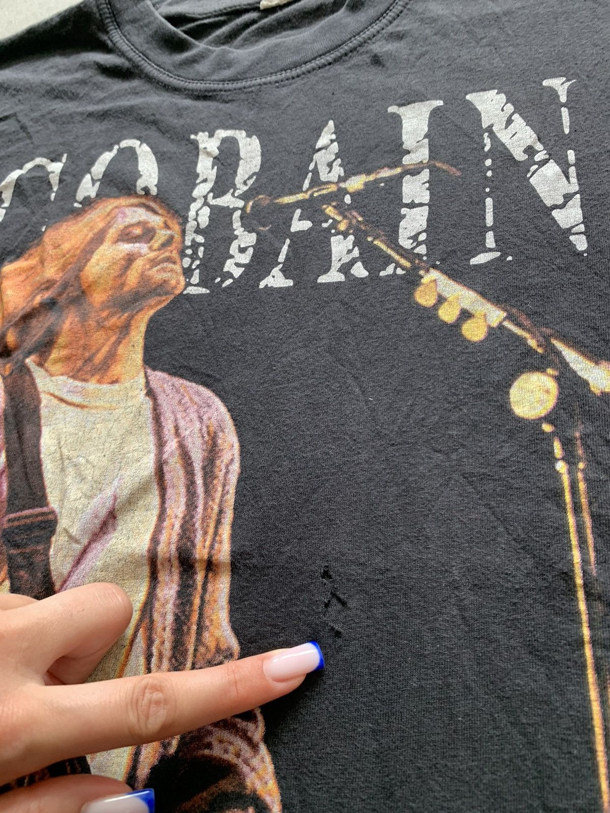 Band Tees × Vintage Kurt Cobain vintage 90s t-shirt y2k rock music band Size US M / EU 48-50 / 2 - 3 Thumbnail