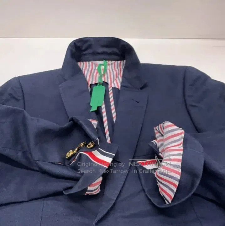 Thom Browne Thom Browne Striped Casual Suit Jacket for Men. Size US S / EU 44-46 / 1 - 9 Thumbnail
