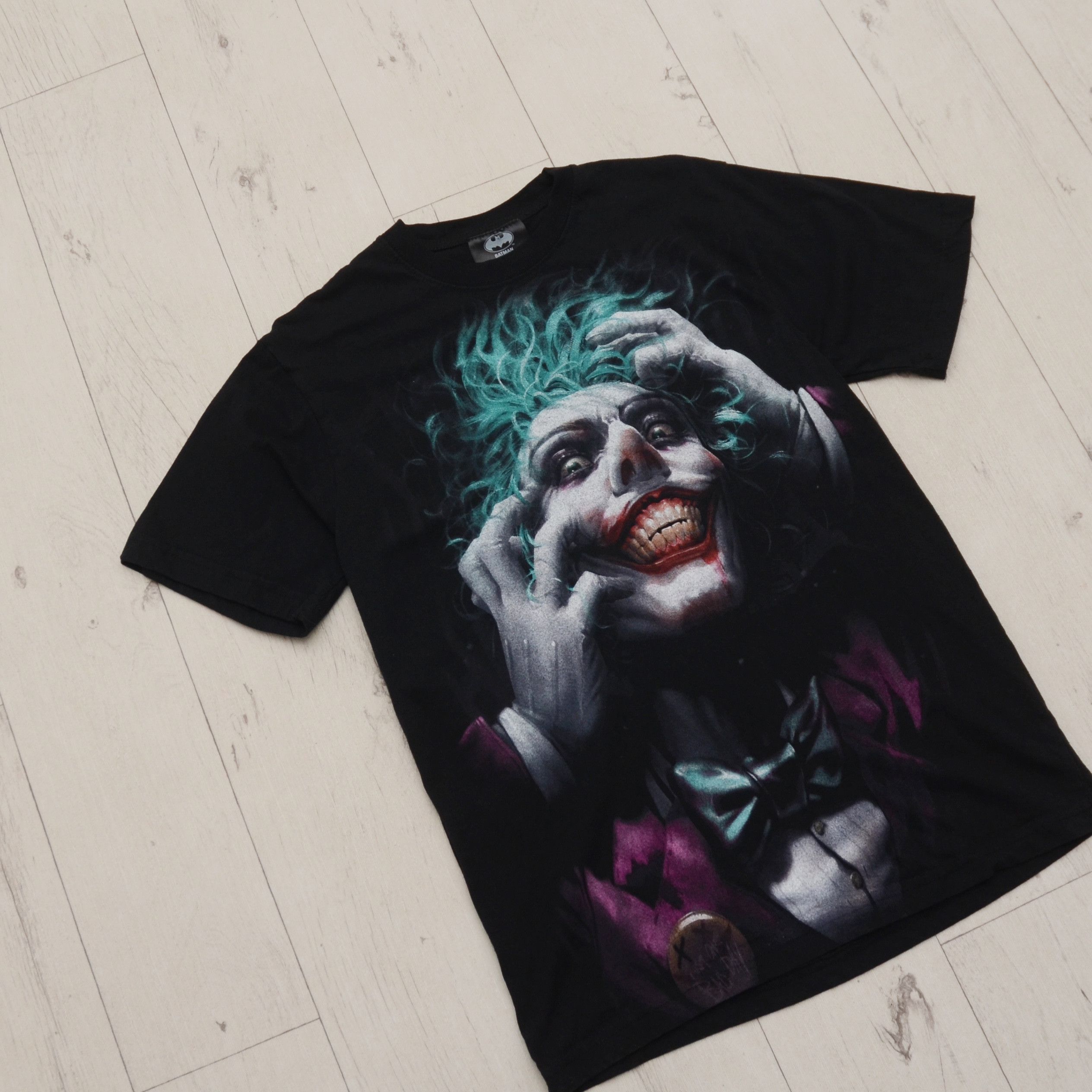 DC Comics × Marvel Comics Chronic Images Joker & Robin Mega Print Graphic T-shirt Size US S / EU 44-46 / 1 - 4 Thumbnail