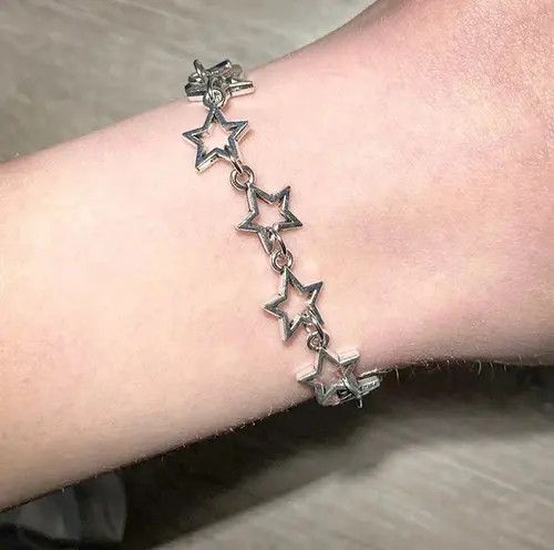 Jewelry Stars ⭐️ Charm Bracelet Size ONE SIZE - 4 Thumbnail