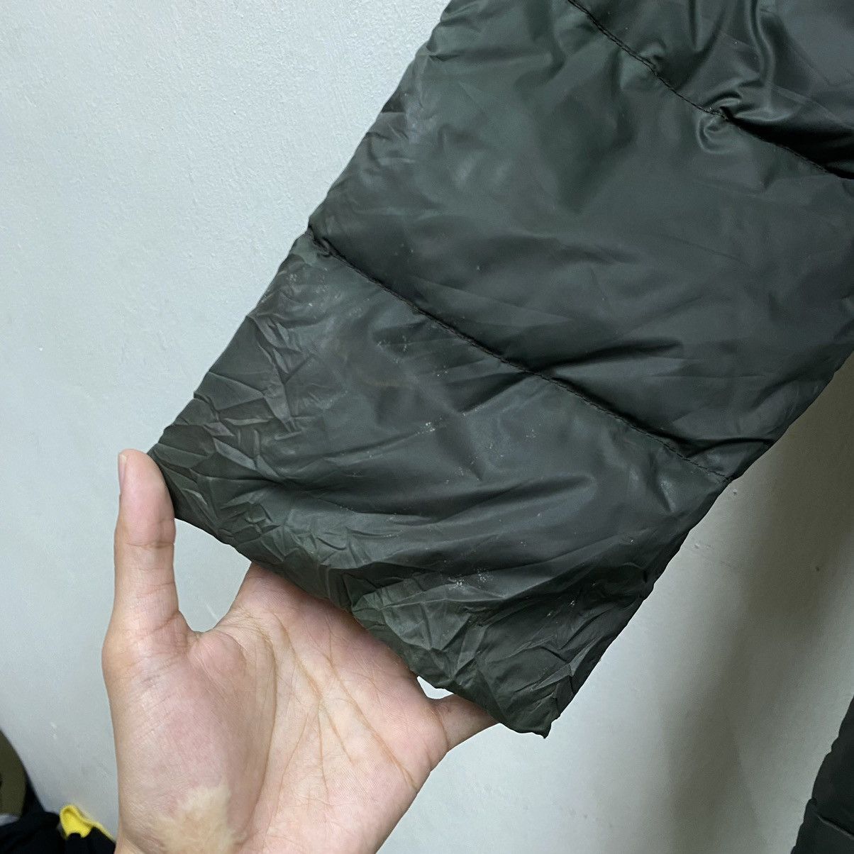 Moncler Moncler vintage black faded long jacket down puffer coat Size US S / EU 44-46 / 1 - 10 Thumbnail