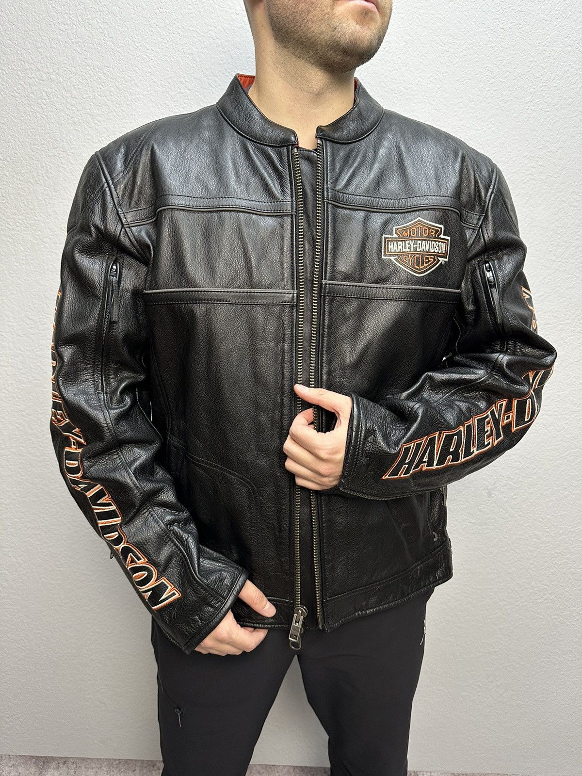 Vintage Vintage Harley-Davidson Leather Jacket Motorcycle Big Logo Size US XL / EU 56 / 4 - 1 Thumbnail