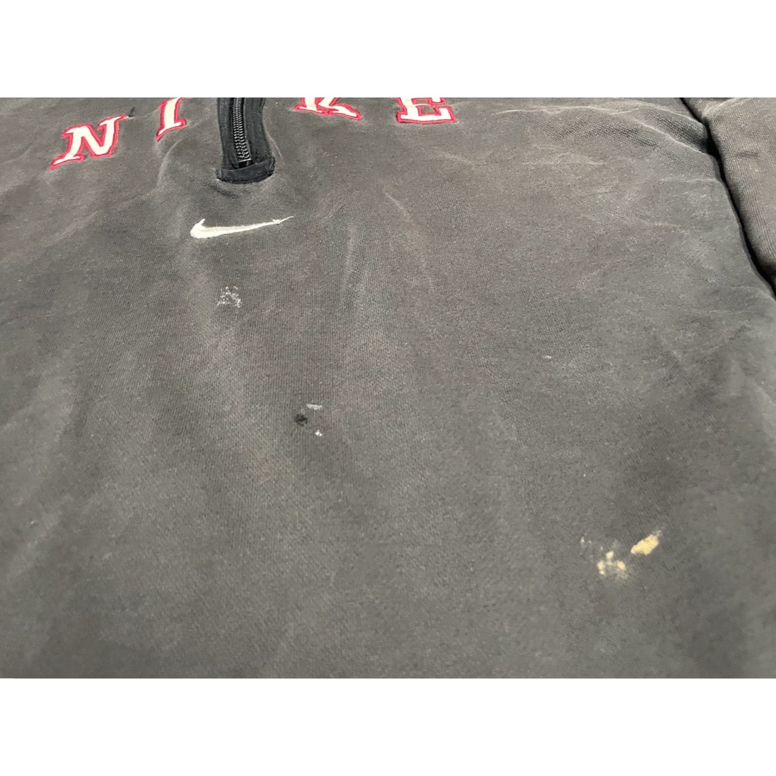 Nike VINTAGE Nike Center Swoosh 1/4 Zip Sweatshirt 2XL Black Nike Air Logo Center Swoosh 90s Graphic Print Mens Sweater XXL Sweatshirt Size US XXL / EU 58 / 5 - 2 Thumbnail