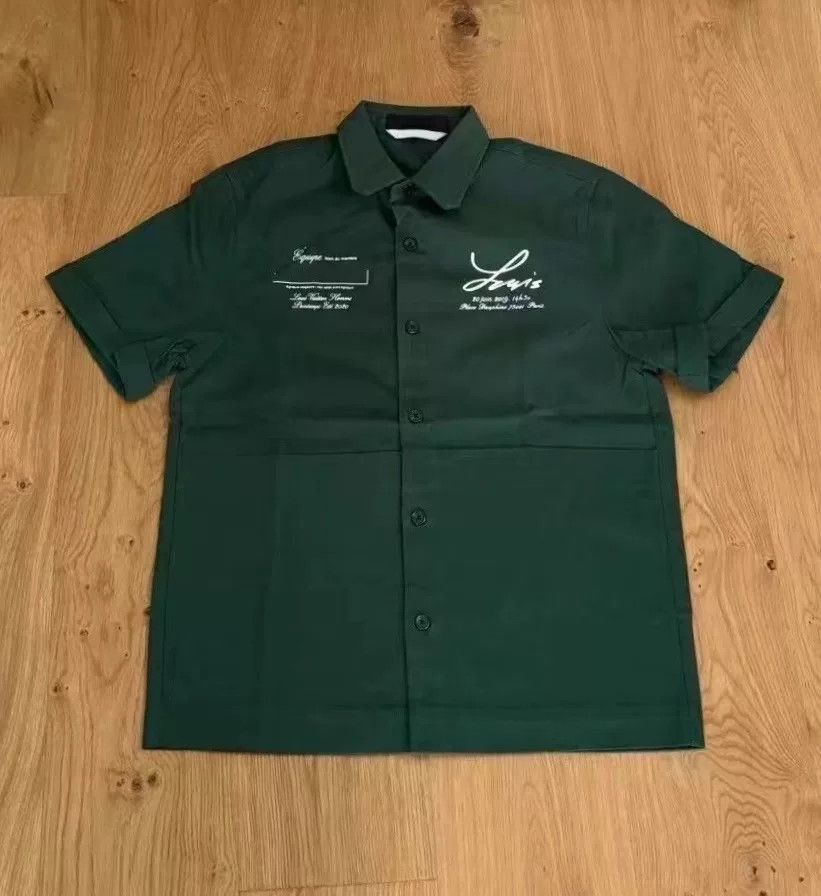 Louis Vuitton Louis Vuitton Equip Limited Green Shirt Size US S / EU 44-46 / 1 - 1 Thumbnail