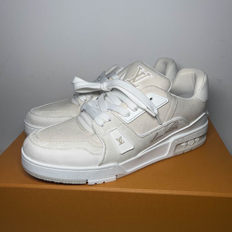 Louis Vuitton Louis Vuitton Low-Top Trainer Sneakers for Men -2508 Size US 9.5 / EU 42-43 - 1 Thumbnail