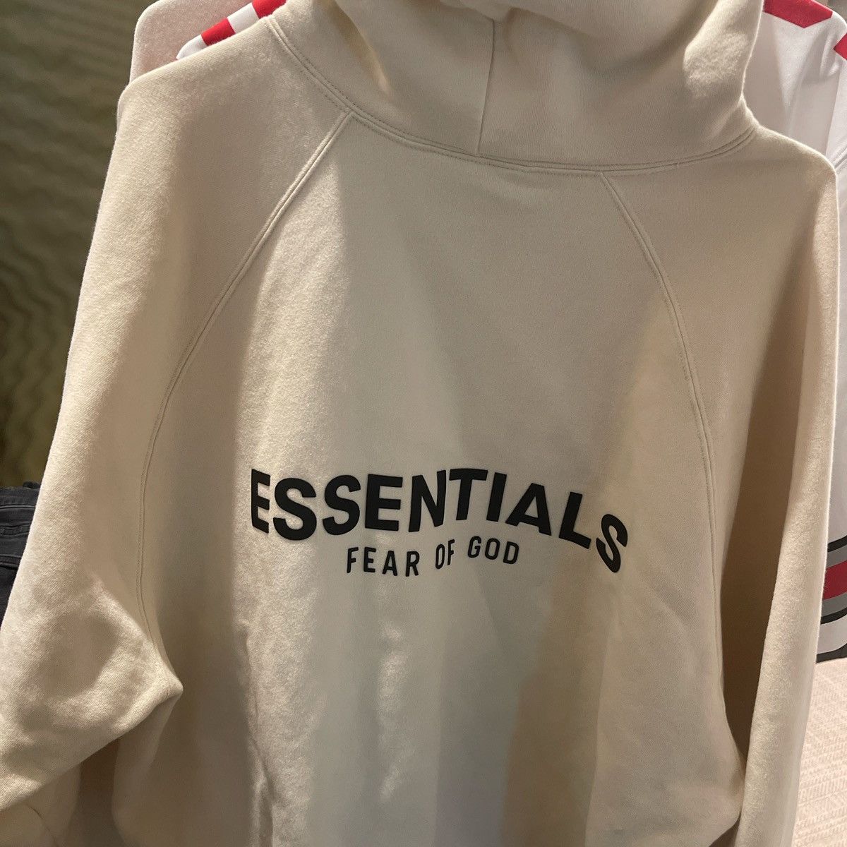 Essentials Fear of God Essentials Hoodie (rare back logo variant) Size US L / EU 52-54 / 3 - 5 Thumbnail