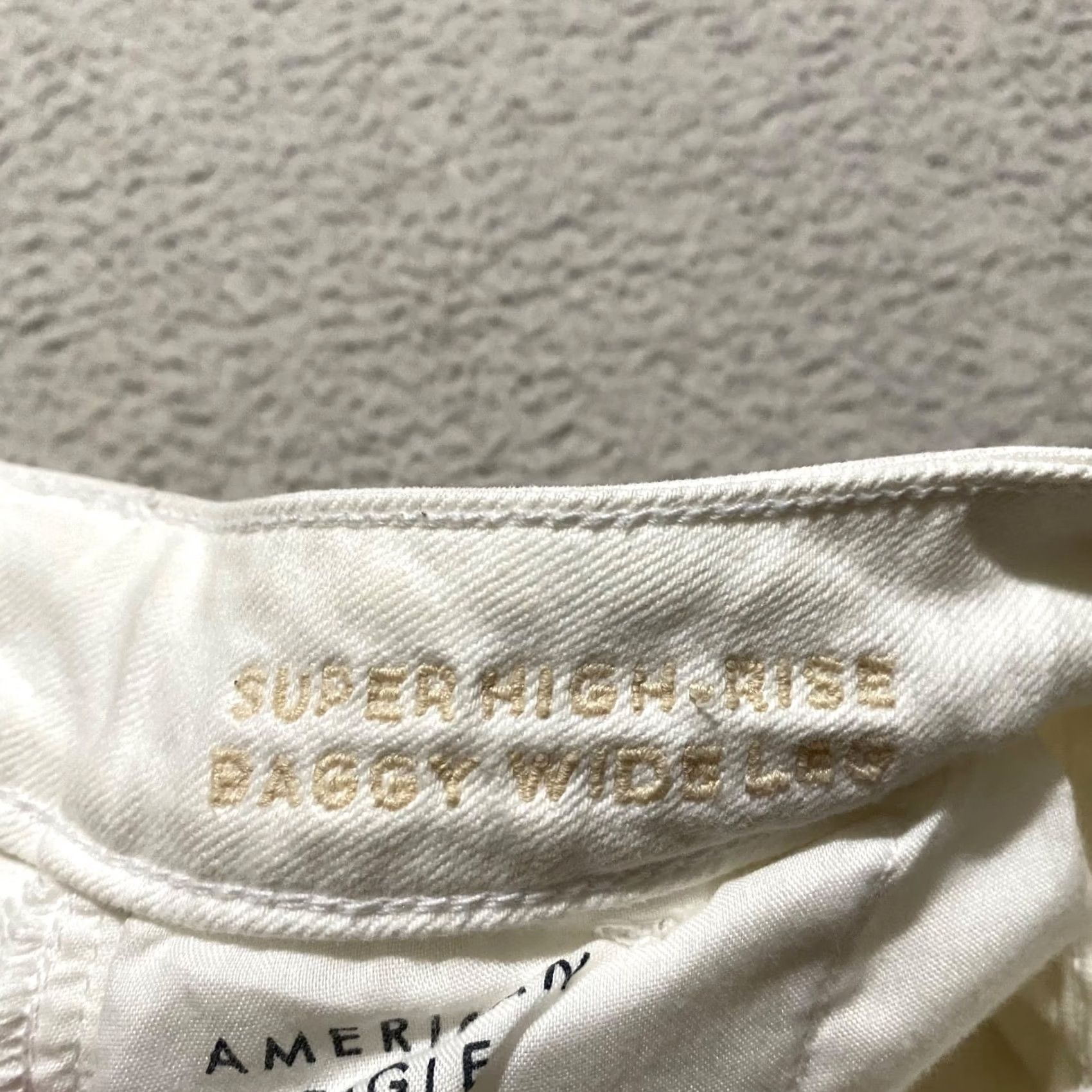 American Eagle Outfitters American Eagle Outfitters Jeans White Denim 2 High Rise Wide-Leg Baggy 90s Grunge Streetwear Womens Jeans Size 26" / US 2 / IT 38 - 4 Thumbnail