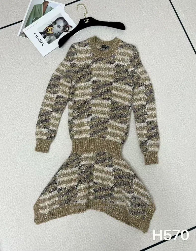 Chanel Chanel Forest series tweed irregular sweater dress Size XXS / US 00 / IT 34 - 1 Thumbnail