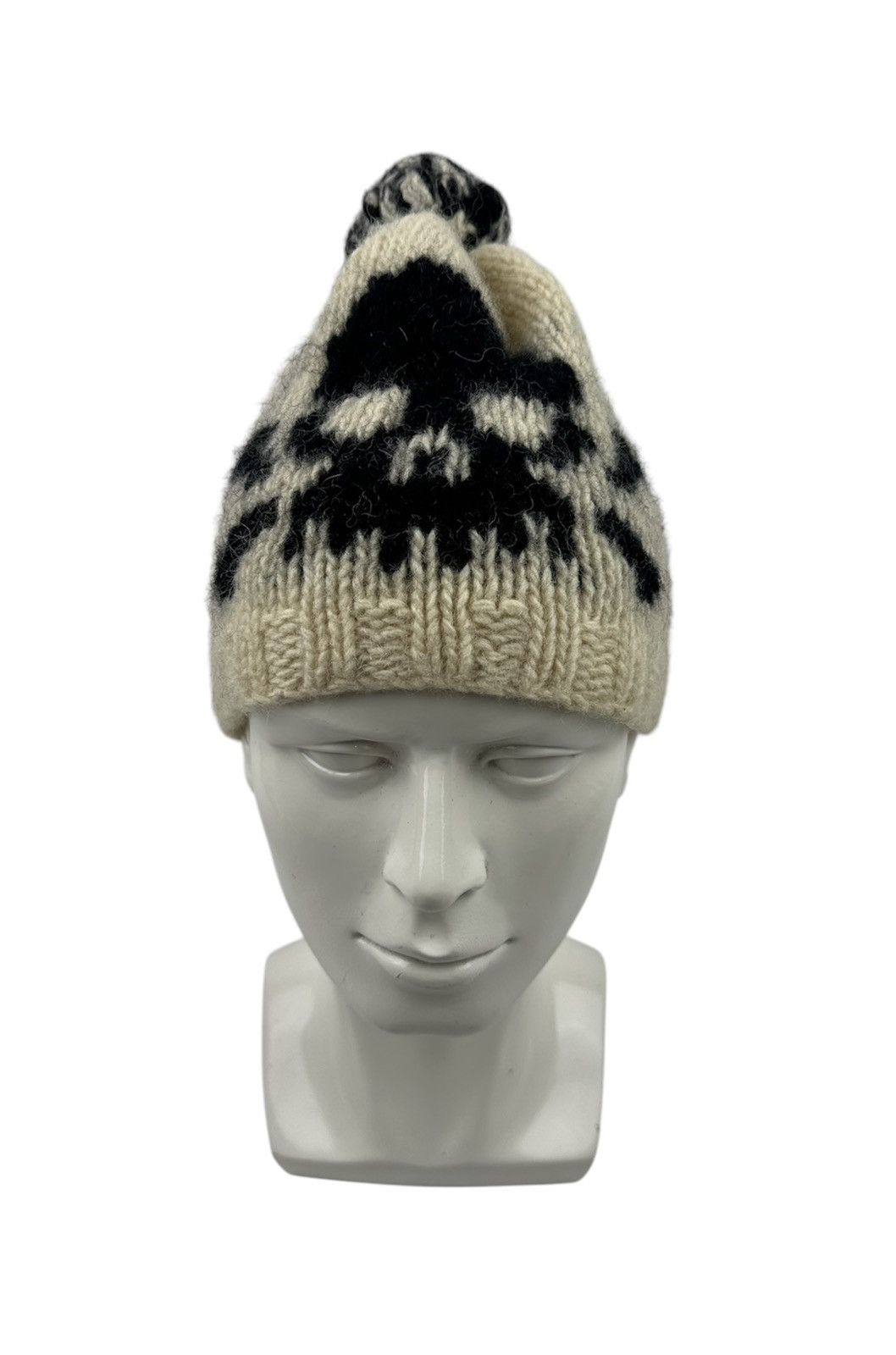 Japanese Brand SKULLS BEANIE HAT - TC 26 Size ONE SIZE - 1 Thumbnail