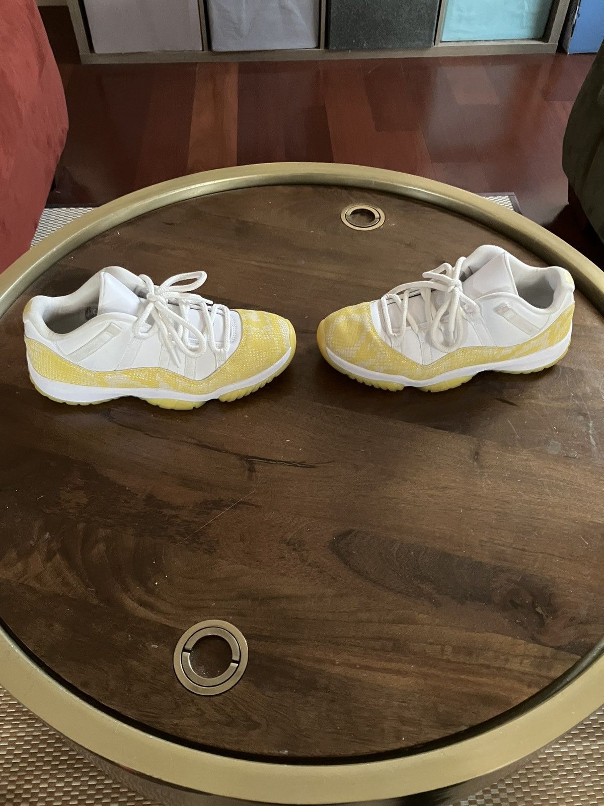 Jordan Brand Nike Air Jordan 11 Retro Low 2022 Yellow Snakeskin Wom 9.5 Size US 9.5 / IT 39.5 - 2 Thumbnail