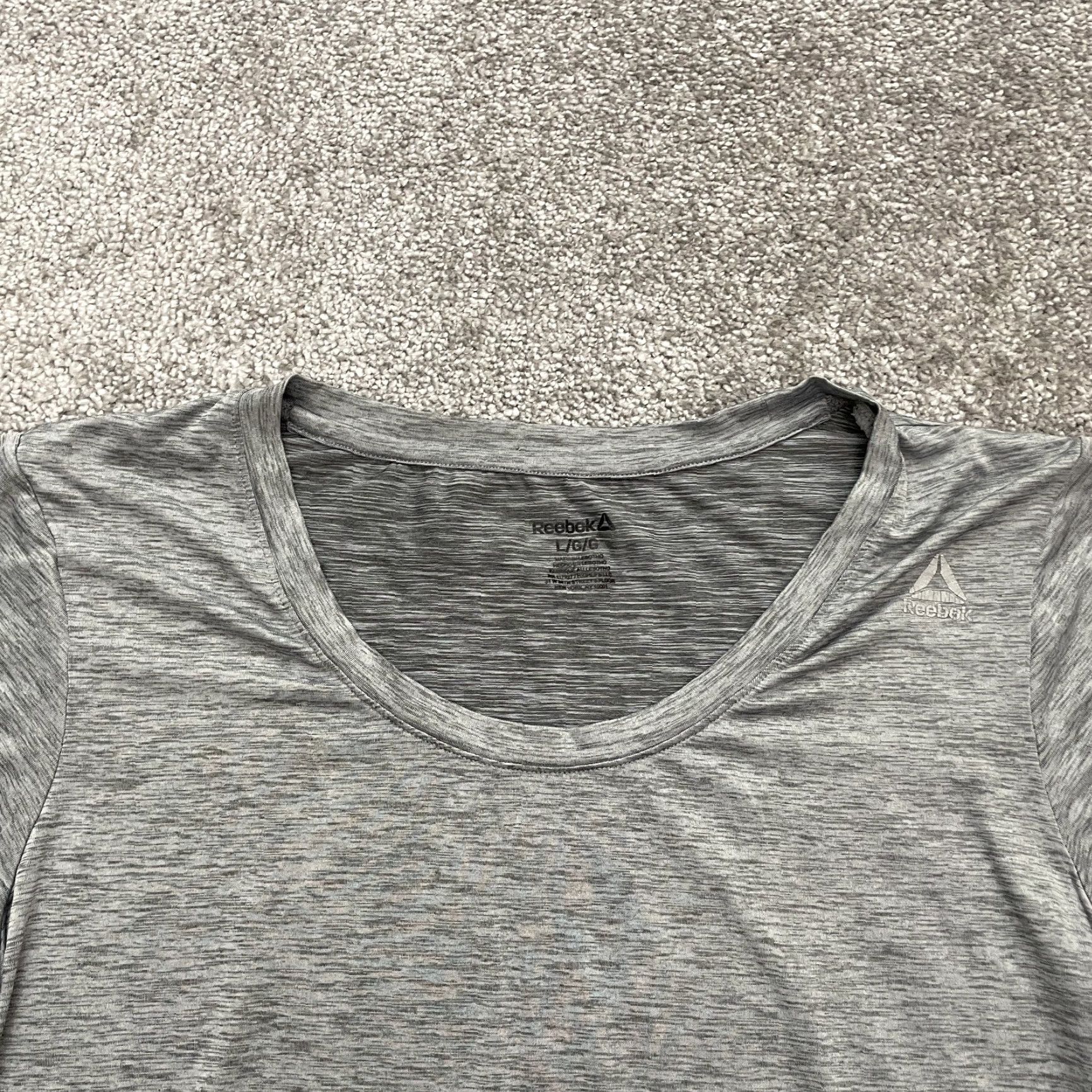Reebok Reebok Active Top Womens Large Gray Short Sleeve Round Neck Athletic Gym Yoga Size L / US 10 / IT 46 - 4 Thumbnail