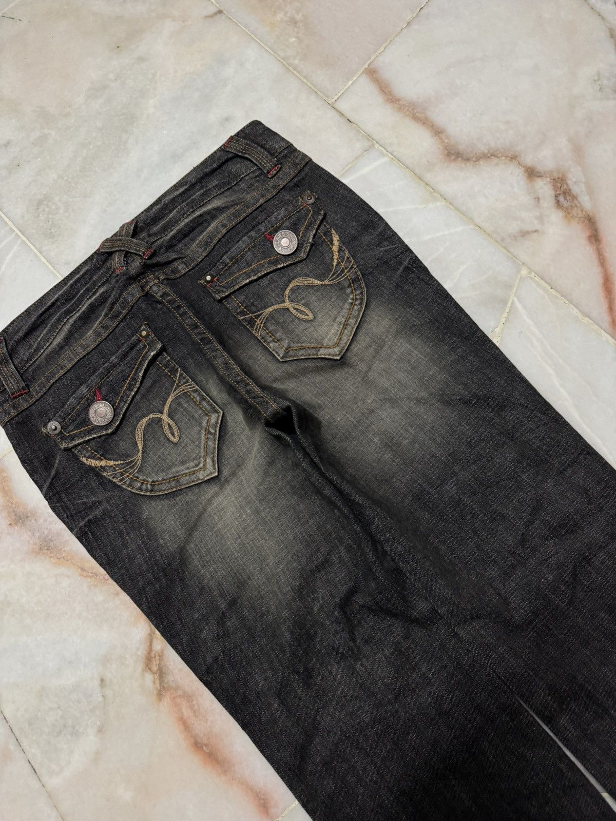 Tornado Mart BELL BOTTOM VINTAGE JAPANESE MUDWASHED FLARE DARK DENIM Size US 29 - 15 Thumbnail