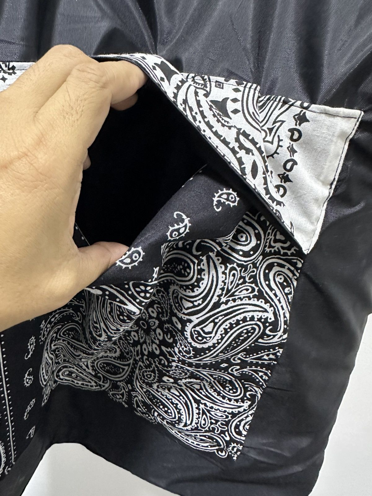 Vintage Vest Costum Vintage Scarf Design Bandana Scarf Size US M / EU 48-50 / 2 - 3 Thumbnail