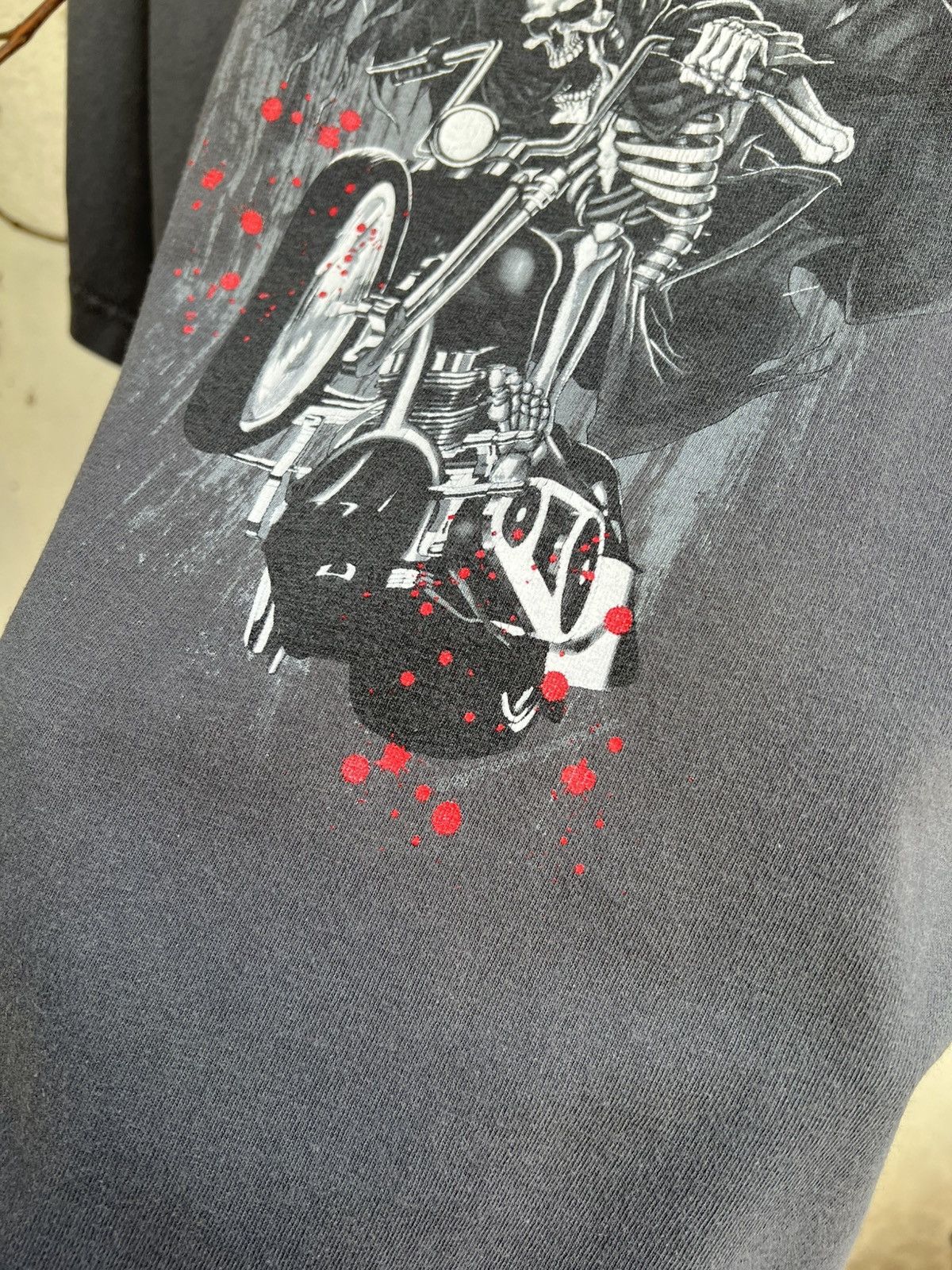 Harley Davidson 2000s Skull Death Motorcycles Blood Tee Size US XL / EU 56 / 4 - 3 Thumbnail