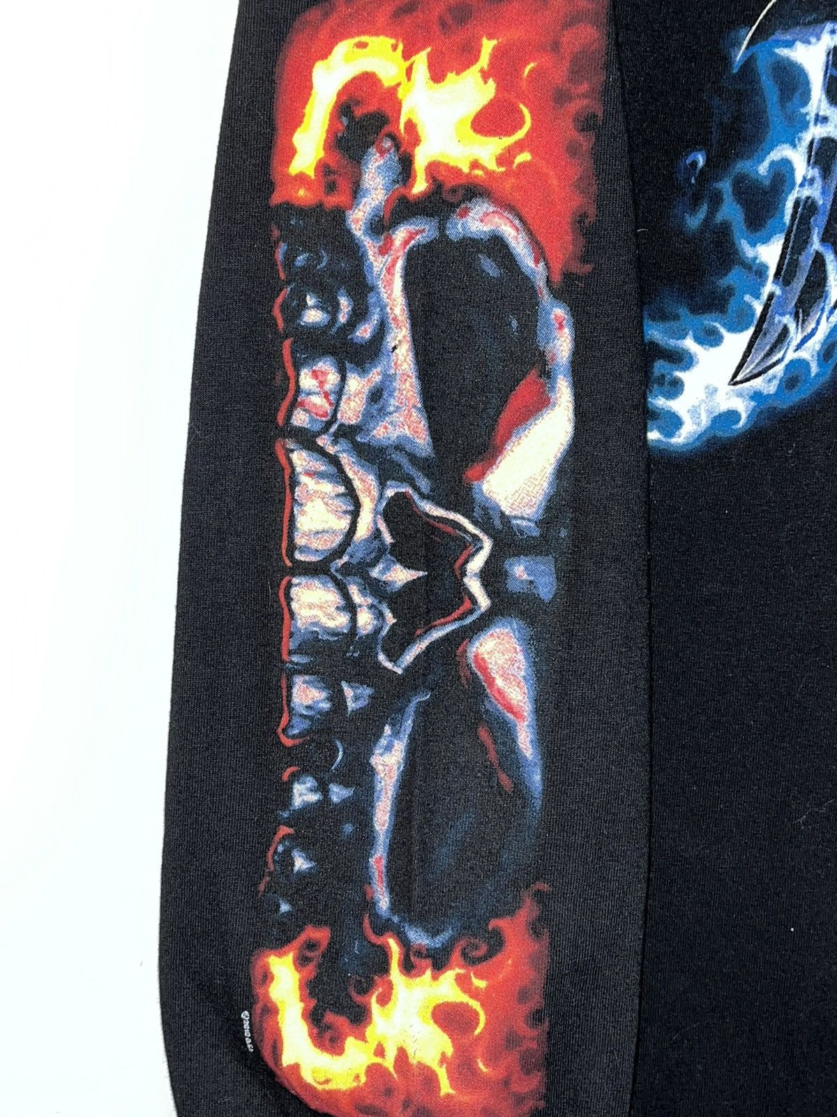 Vintage Crazy Y2K Faded Thrashed ERD Grunge Goth Skulls Flames Shirt Size US XL / EU 56 / 4 - 3 Thumbnail
