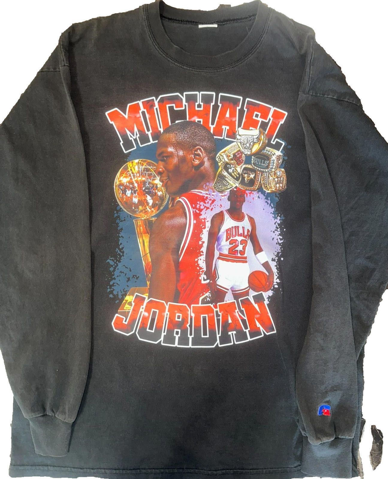 Russell Athletic GOAT Tribute Shirt L – MJ Rings & Trophy Graphic, Black Size US L / EU 52-54 / 3 - 1 Thumbnail