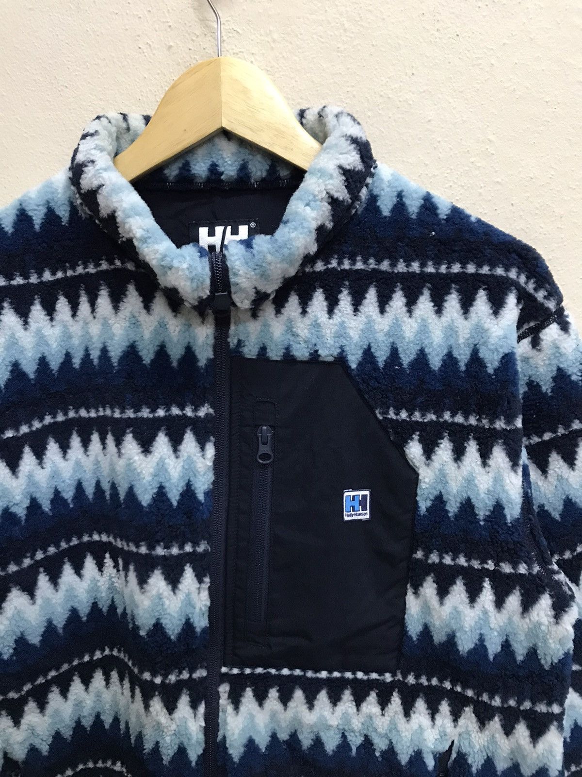 Helly Hansen Vintage Helly Hansen Fleece Sherpa Native Jacket Size US M / EU 48-50 / 2 - 14 Thumbnail