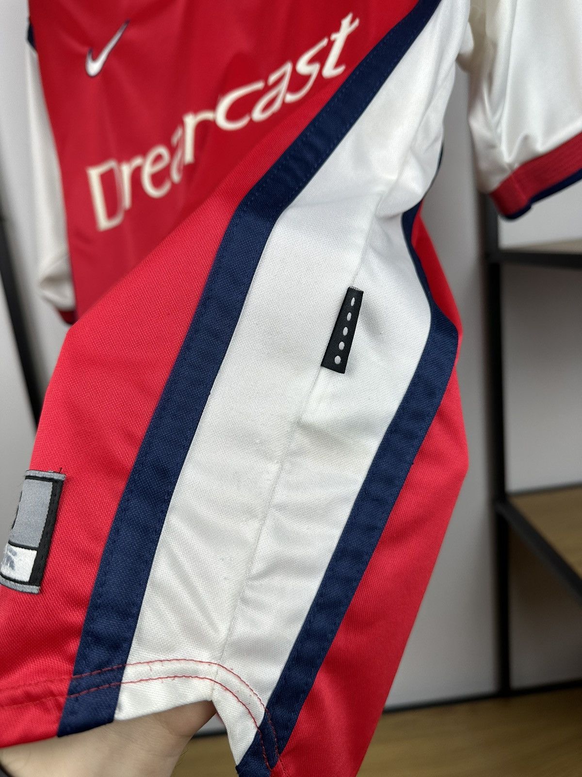 Nike × Vintage Vintage Arsenal #10 Bergkamp Nike 1999-2000 home jersey Men Size US S / EU 44-46 / 1 - 7 Thumbnail