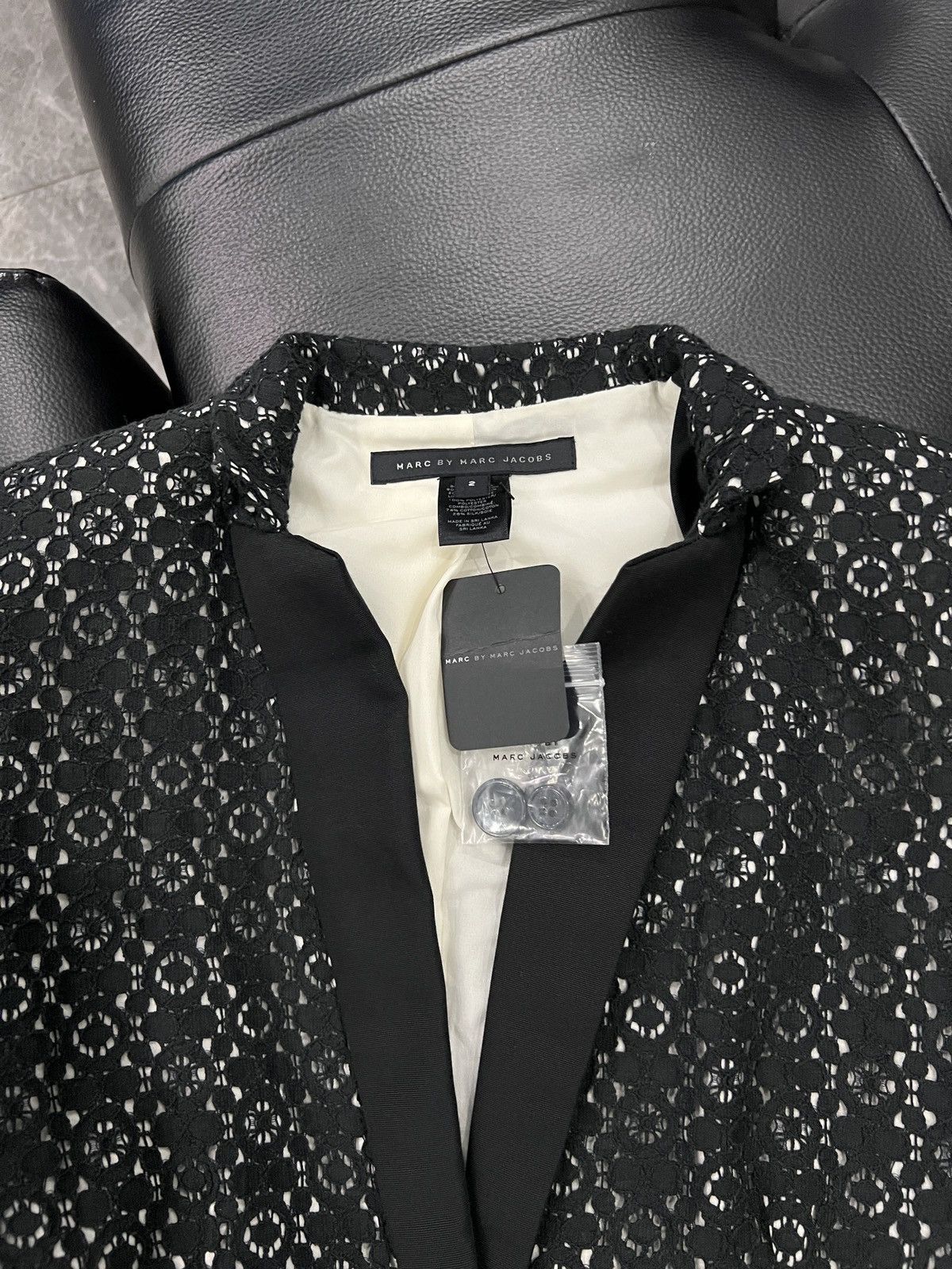 Marc by Marc Jacobs Marc by Marc Jacobs Lace Tailored Blazer Size XS / US 0-2 / IT 36-38 - 3 Thumbnail