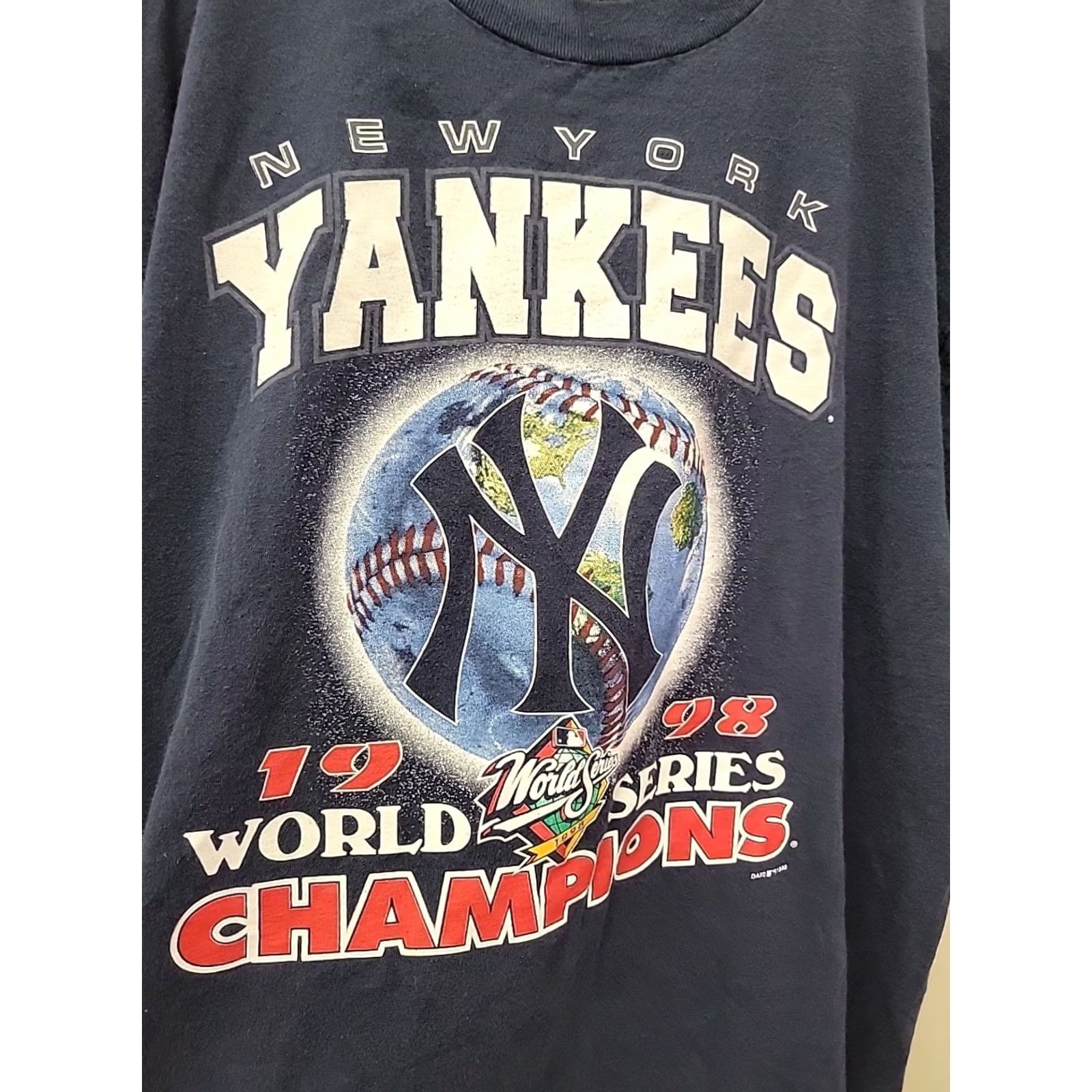 Vintage VINTAGE New York Yankees World Series Champions T Shirt True-fan XL Mens Short Sleeve Blue 1998 Distressed Size US XL / EU 56 / 4 - 4 Thumbnail