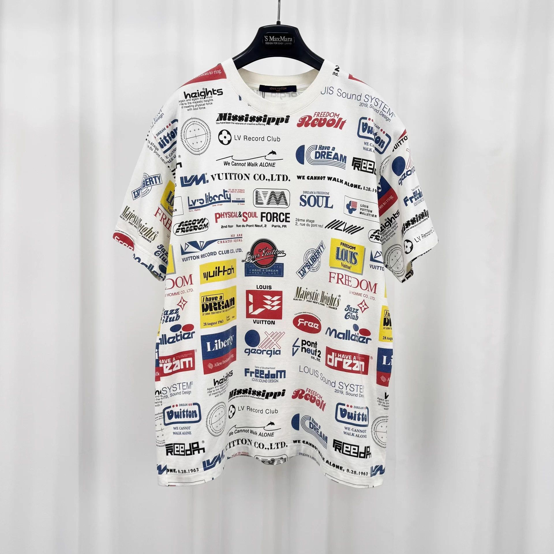 Louis Vuitton LV All Over Logo SS Tee M 98 New Size US M / EU 48-50 / 2 - 1 Thumbnail