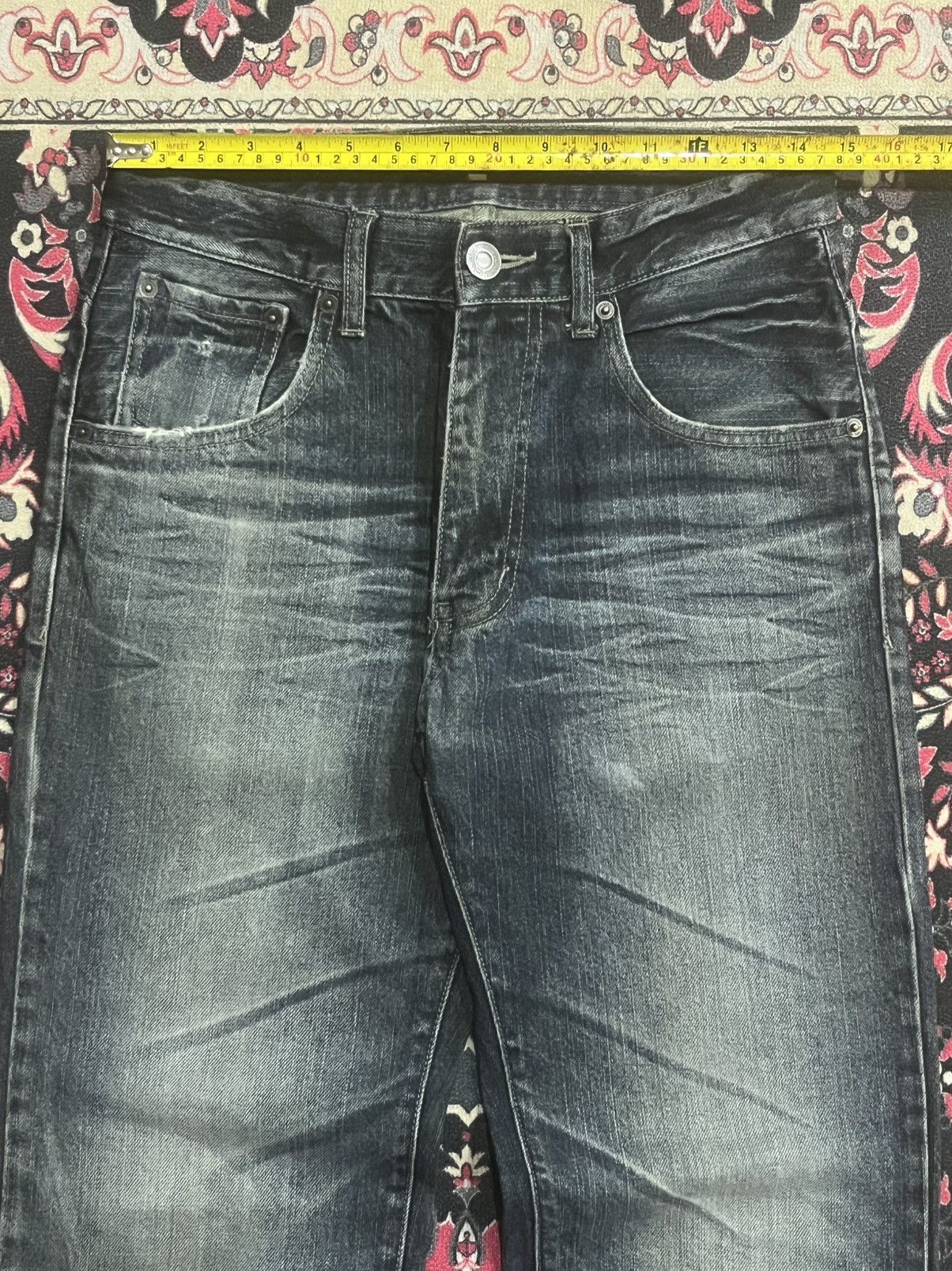 Undercover Vintage Japanese Brand Amore Puro Dark Whisker Frayed Jeans Size US 29 - 11 Thumbnail