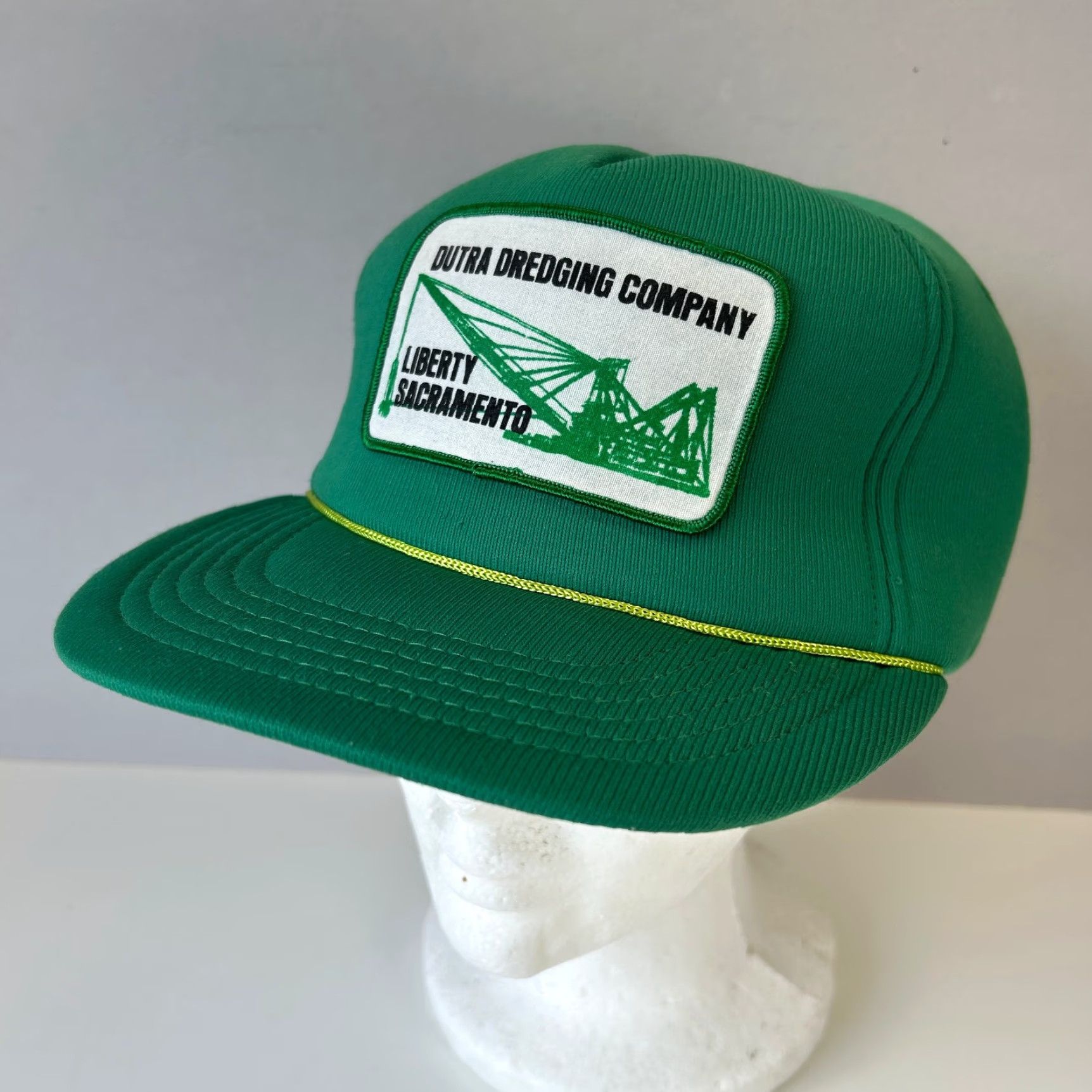 Vintage VINTAGE Dutra Dredging Company LIberty Sacramento Trucker Hat Green Thick Size ONE SIZE - 2 Thumbnail