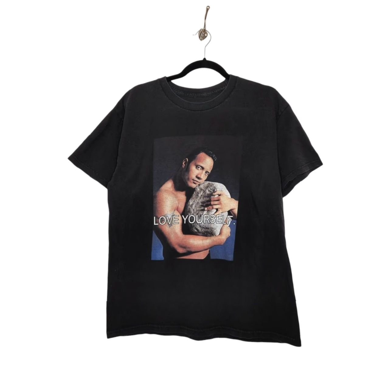 Vintage VINTAGE Black y2k The Rock WWE Dwayne Large Love Yourself Funny Obscure Pun Shirt Unisex Adults L Mens Size US L / EU 52-54 / 3 - 2 Thumbnail
